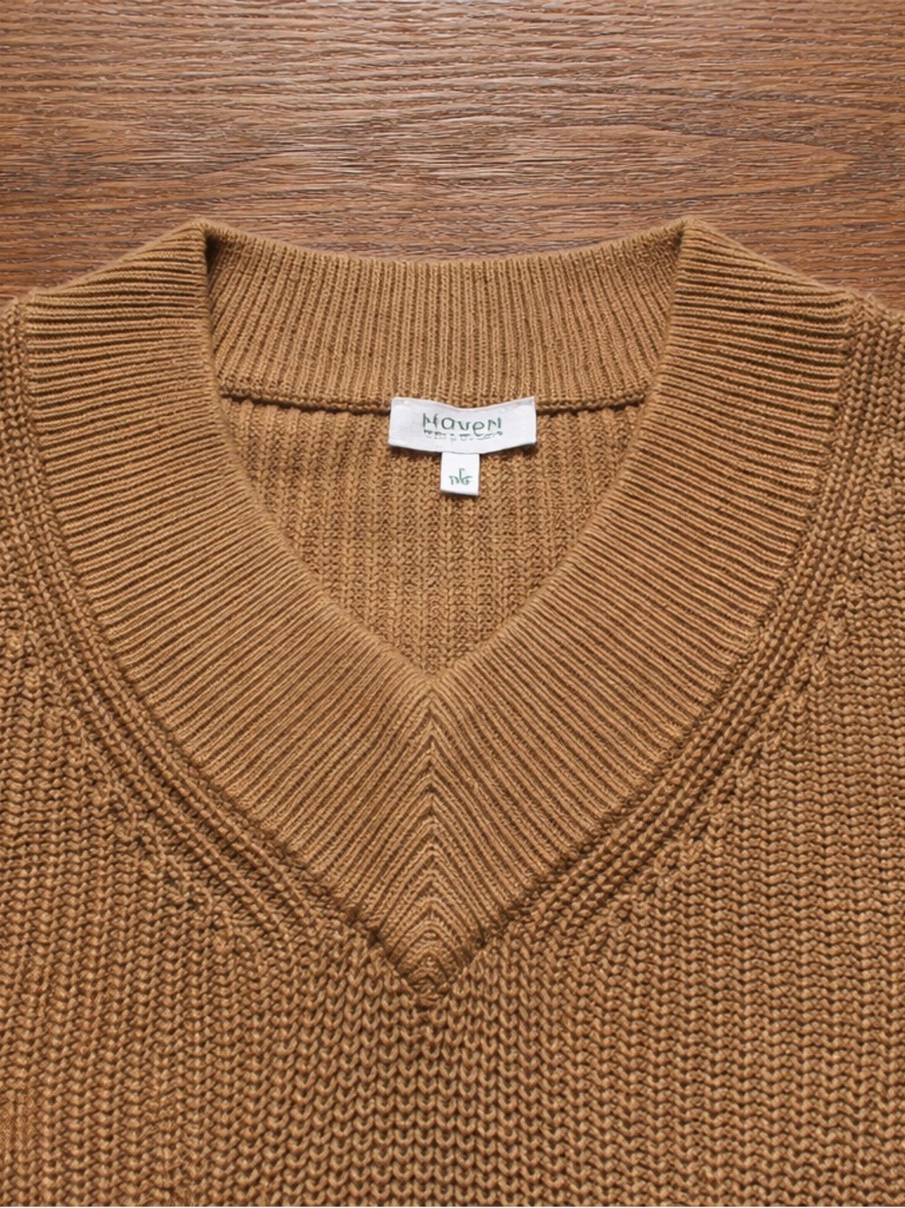 Haven Well Within Organic Cotton V-Neck Sweater in Camel Size Medium - Picture 4 of 6